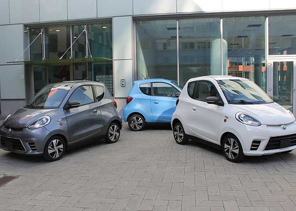 auto elettriche in commercio in Italia prezzi