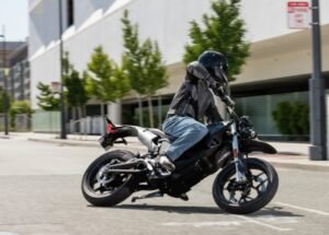 Moto elettrica zero fxs 2017 a Roma