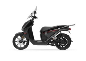 scooter elettrico Super Soco CPX